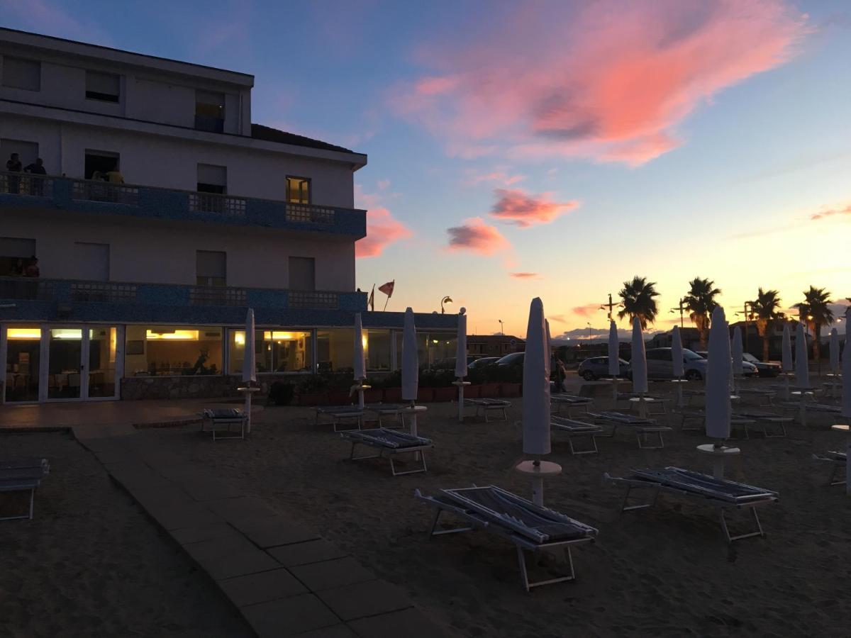 Hotel Strand Marina Di Montenero Eksteriør billede